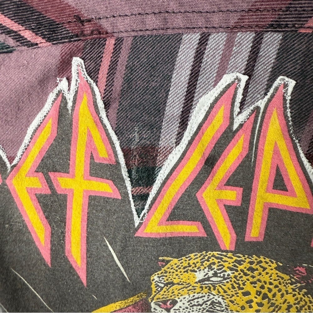 Def Leppard Graphic Plaid Shirt band tee upcycle - Picture 7 of 9